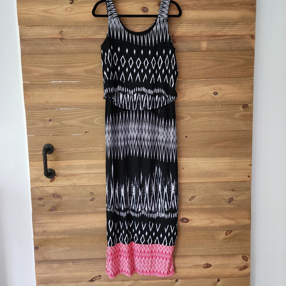 Signature by Robbie Bee black white red maxi dress sleeveless womens‎ size M